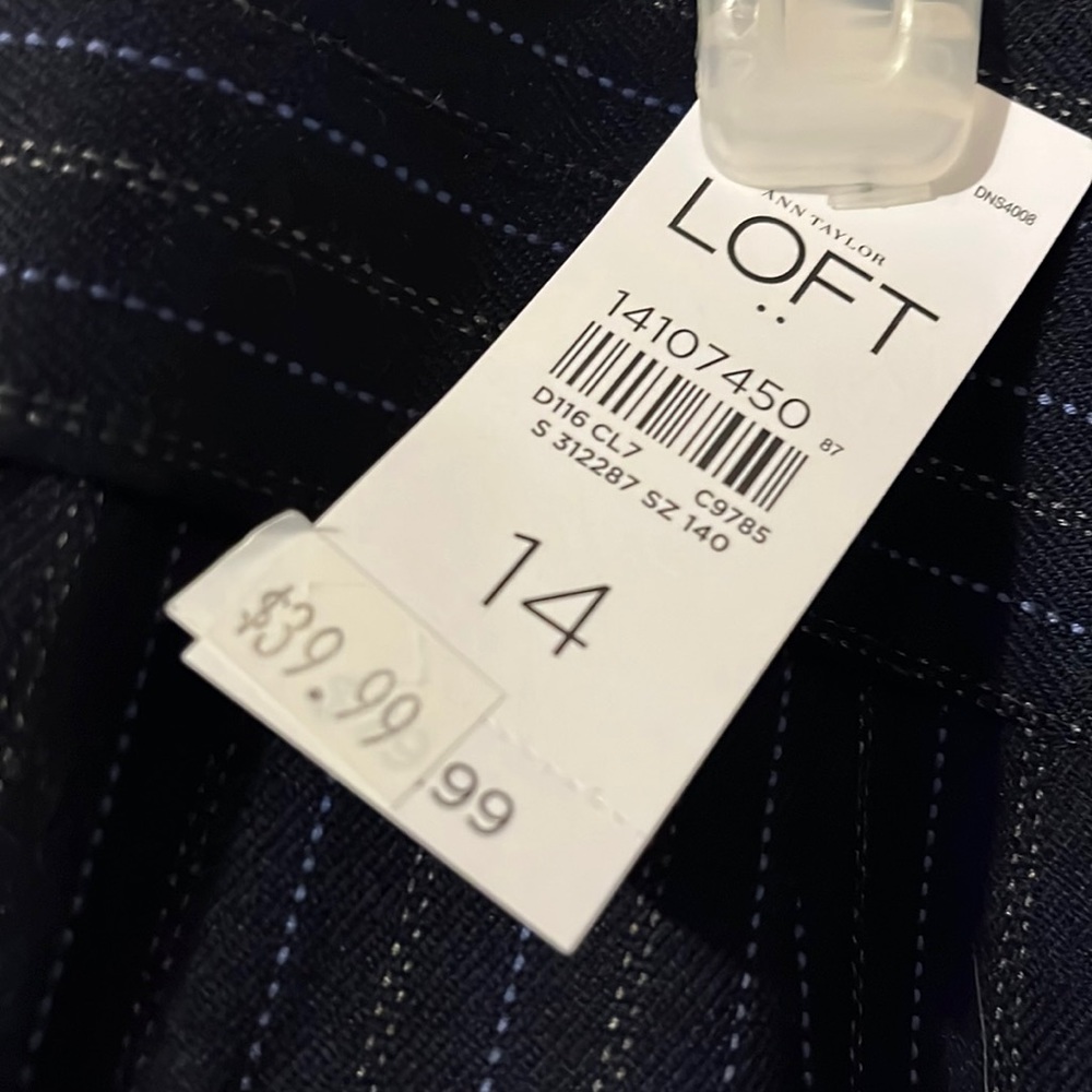 Ladies dress pants. New with tags.